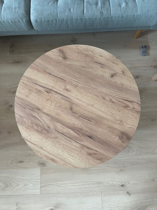 Stolik kawowy w idealnym stanie