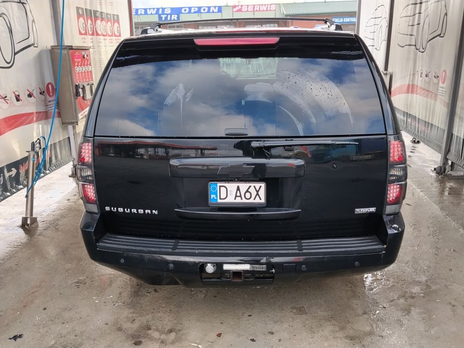 Chevrolet  suburban 2007 r 5.3 Benz hak klima 7 os zamiana
