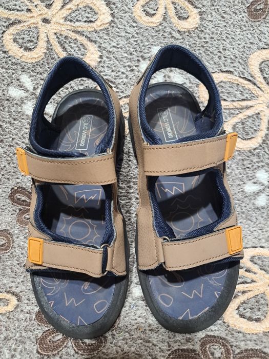 Сандалі Waikiki 35 розмір