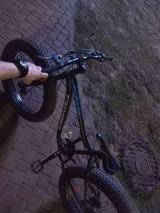 Фетбайк 26 колеса(плюс торг очень хороший)
