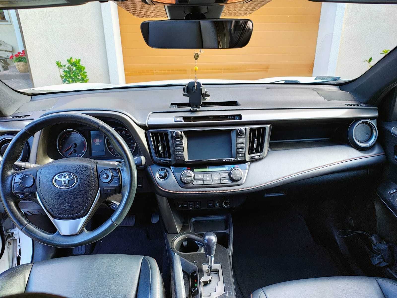 TOYOTA RAV4 2017 SE AWD 2.5l