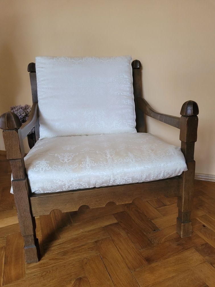 Fotel drewniany idealny jako prezeny dla BABCI lub DZIADZIA