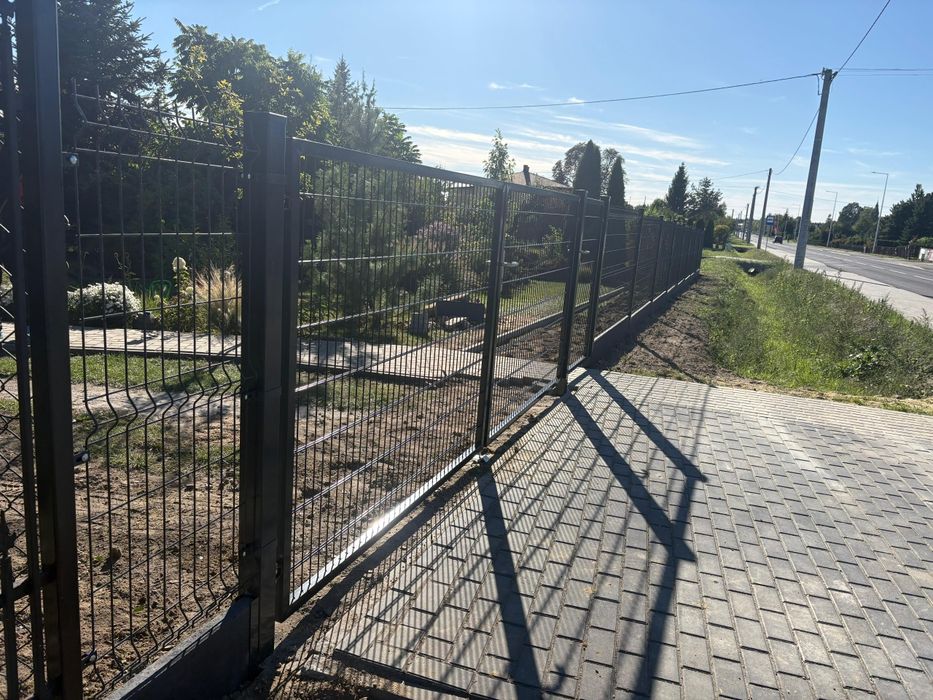 Panele | Siatka | Montaż | Bramy | Furtki | Drewniane