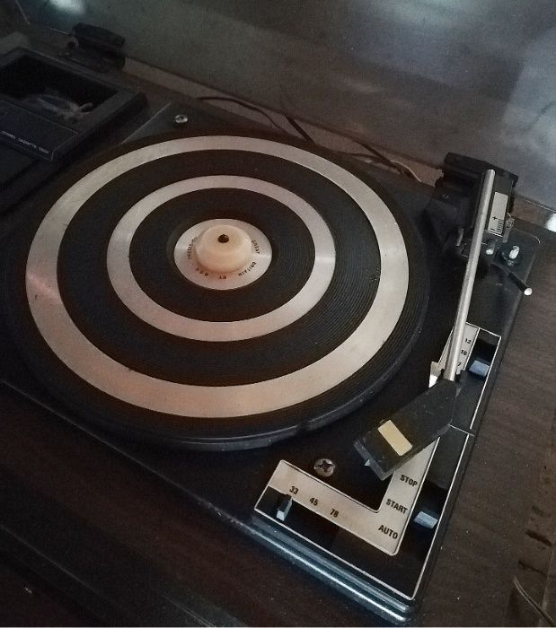 Gira Discos Vintage da Federal