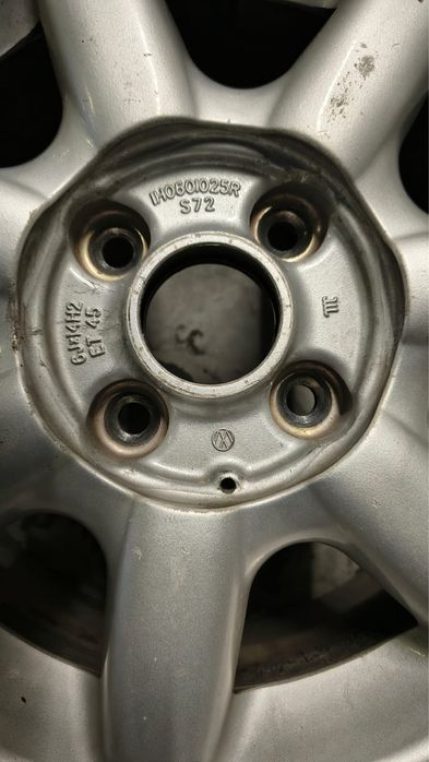 Felgi z oponami letnimi 165/60 R14 6Jx14 ET45 śruby dekielki