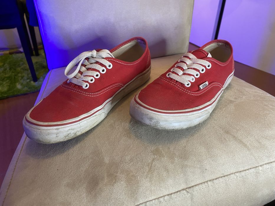 Vans classicas vermelhas