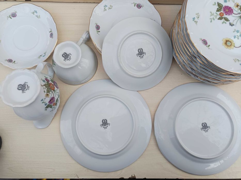 Столовий набір тарілок, неповний сервіз made in Japan