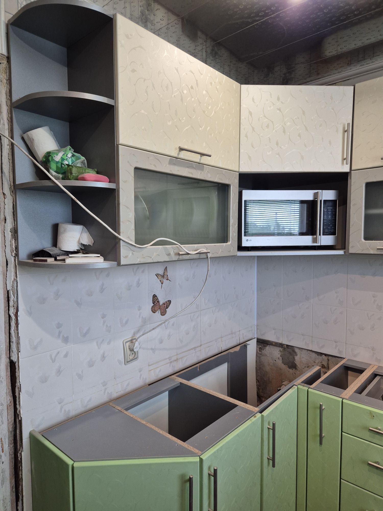 Продам кухню б/у