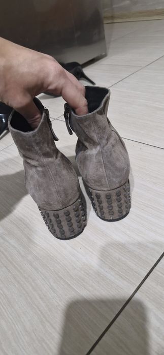 Zamszowe botki BiBi Lou