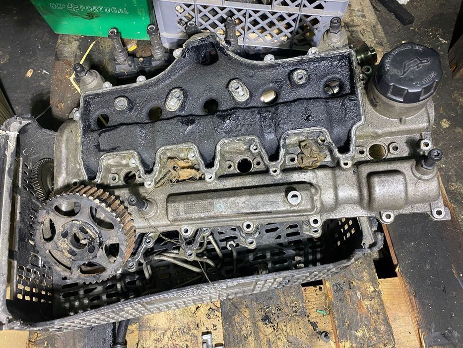 M182 Motor Para Peças Volvo V70 2.4 T5 De 2004 Ref- D5244T