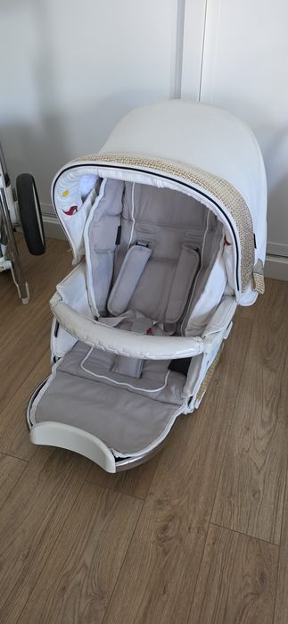 Carrinho de bebé Bébécar edição limitada