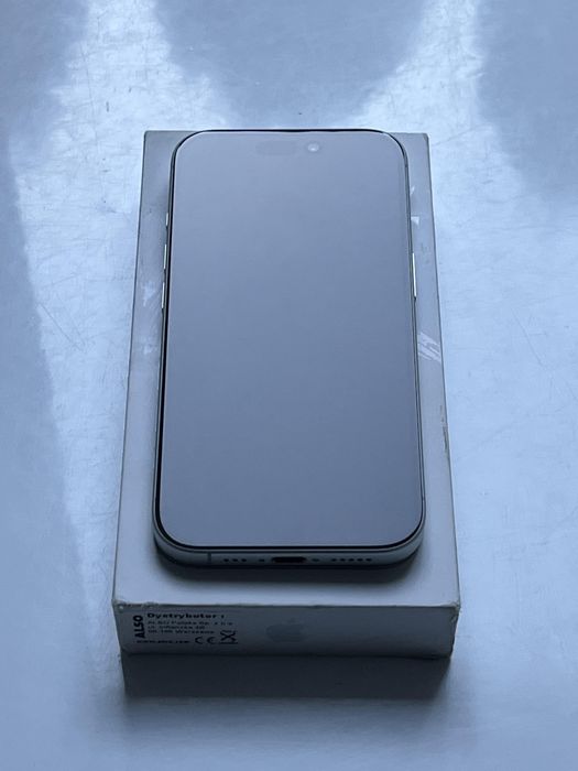 OUTLET Apple iPhone 16 256GB Biały FV23 - 15 cykli baterii gw Apple