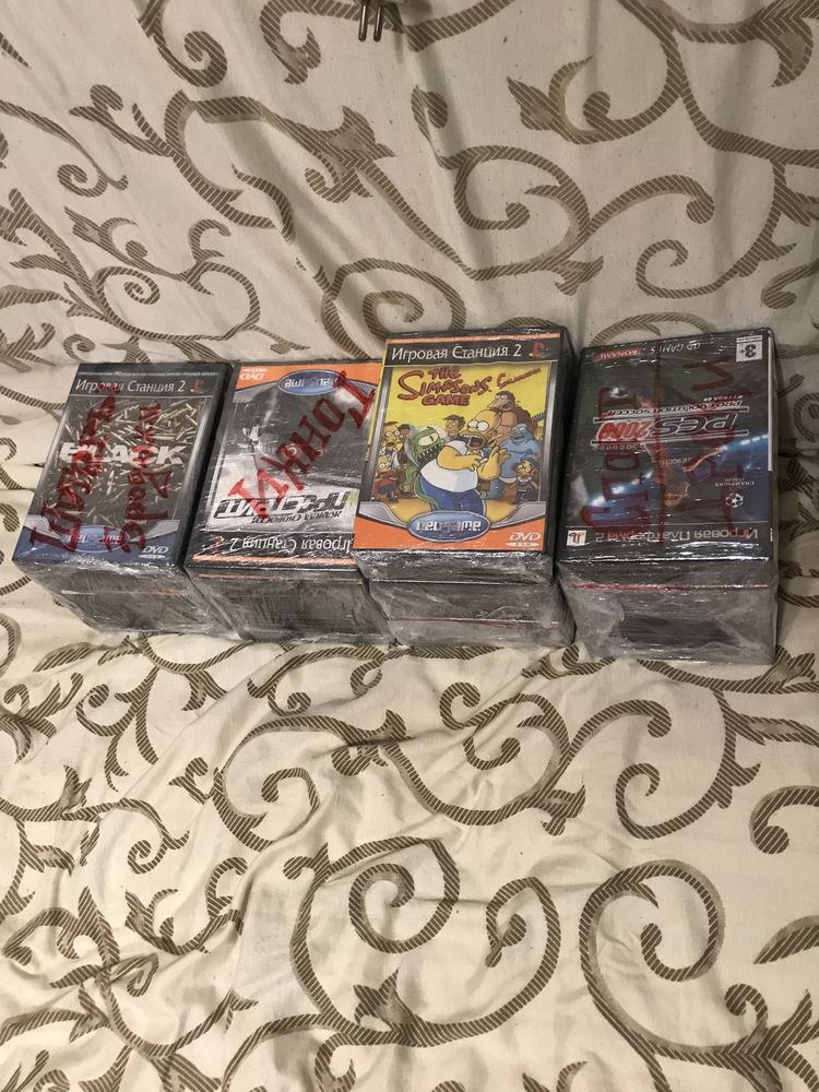 Продам PS2 с играми