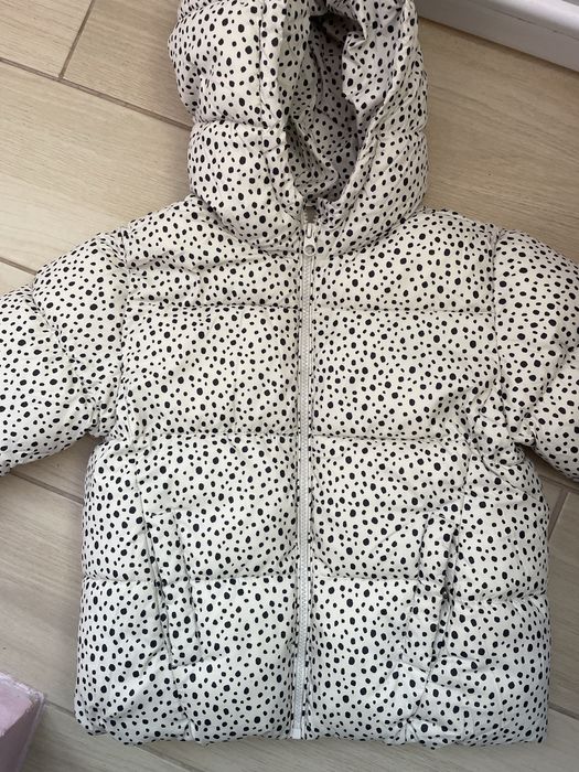 Тепла куртка mango доя дівчинки