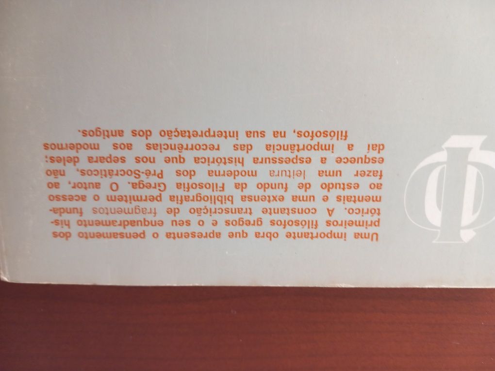 Os Pré-Socráticos