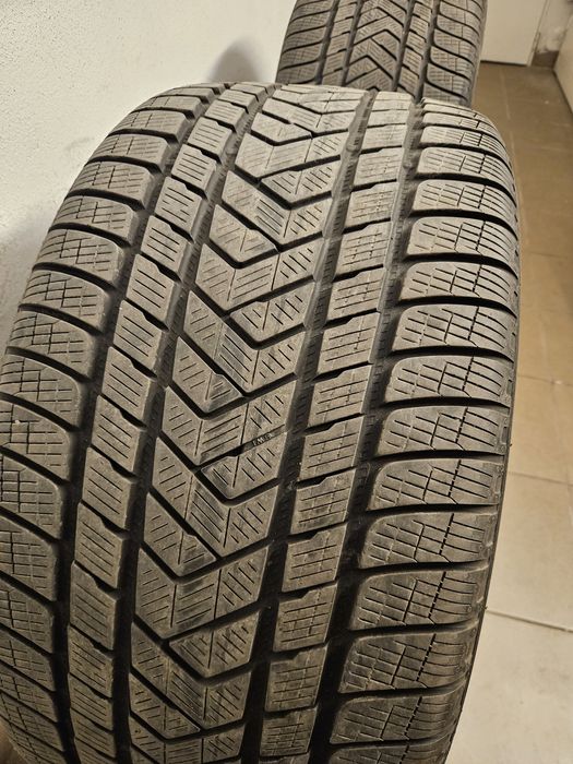 Opony zimowe Pirelli Scorpion, 305/40 r20 runflat, DOT:3021