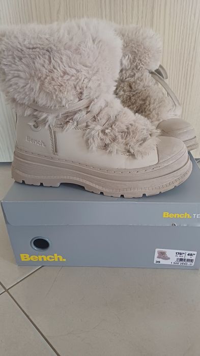 Zimowe buty dla dziewczynki stan bdb