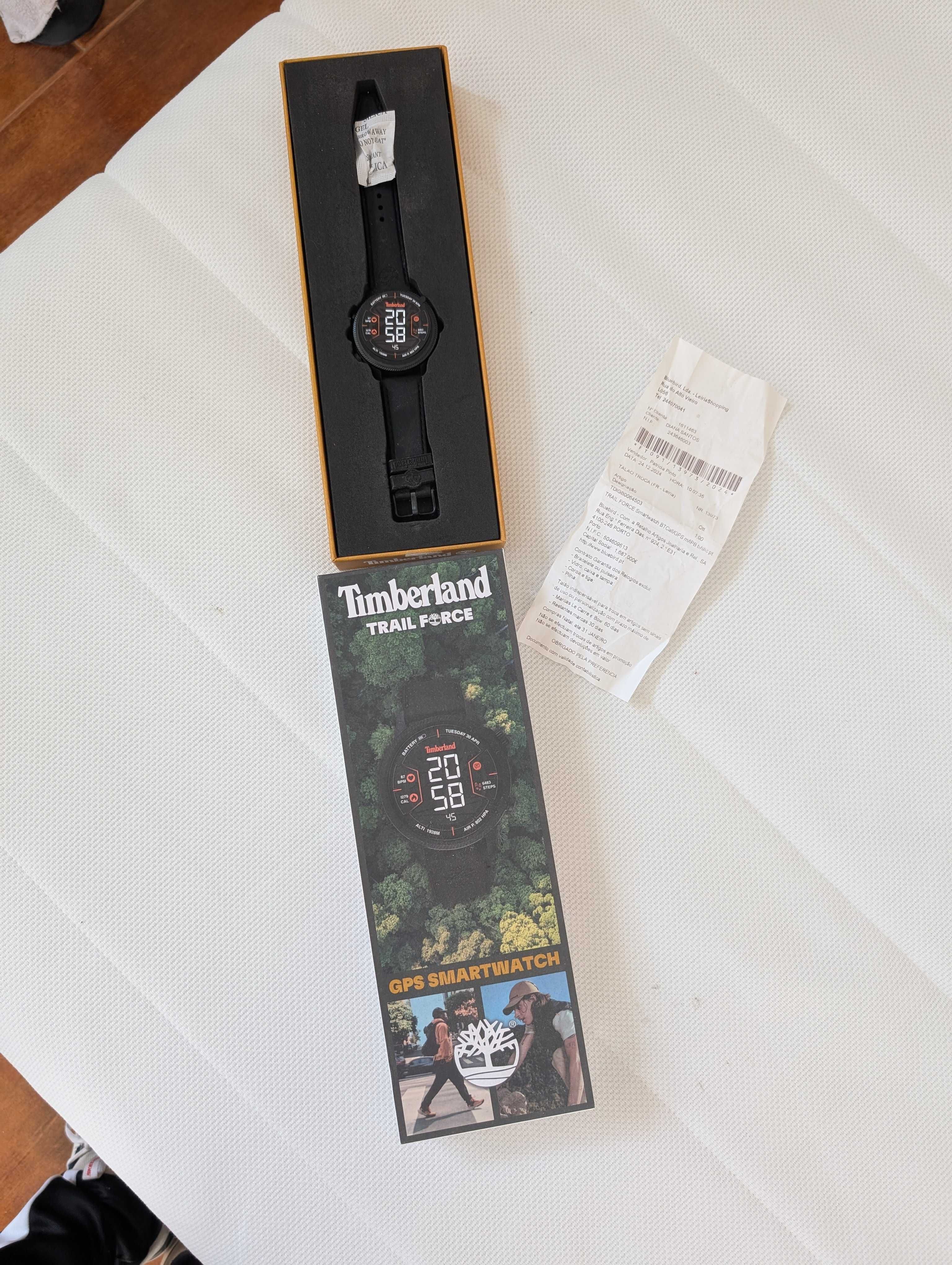 Relógio Smartwatch Timberland Trail Force Preto