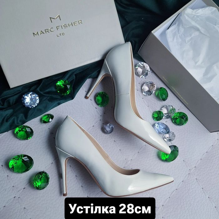 Жіночі туфлі човники шкіряні на шпильці великого розміру устілка 28см