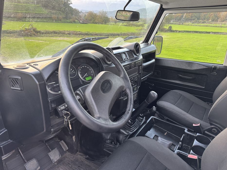 Land Rover Defender 110 puma pick-up nacional