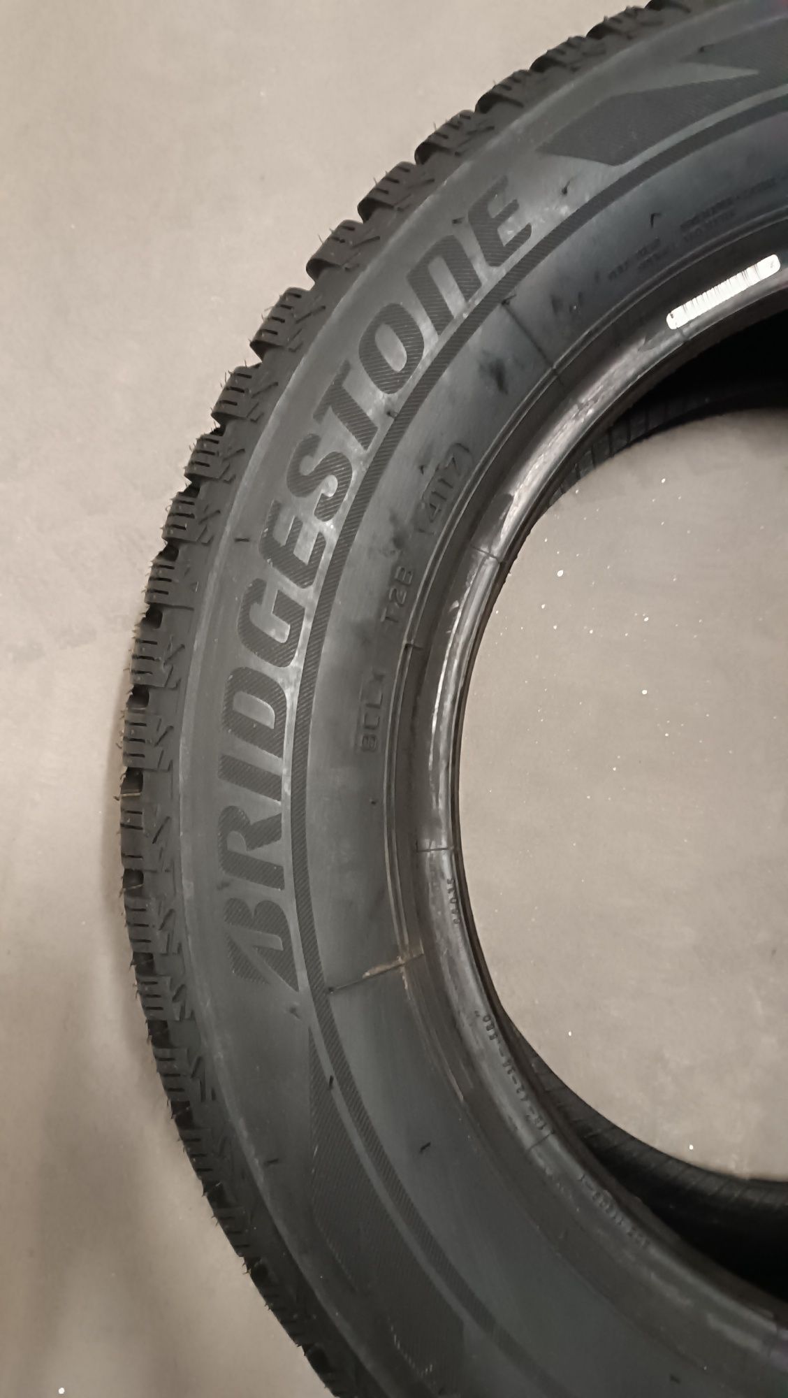 Bridgestone 185/65 R15 Nowa 1 szt.