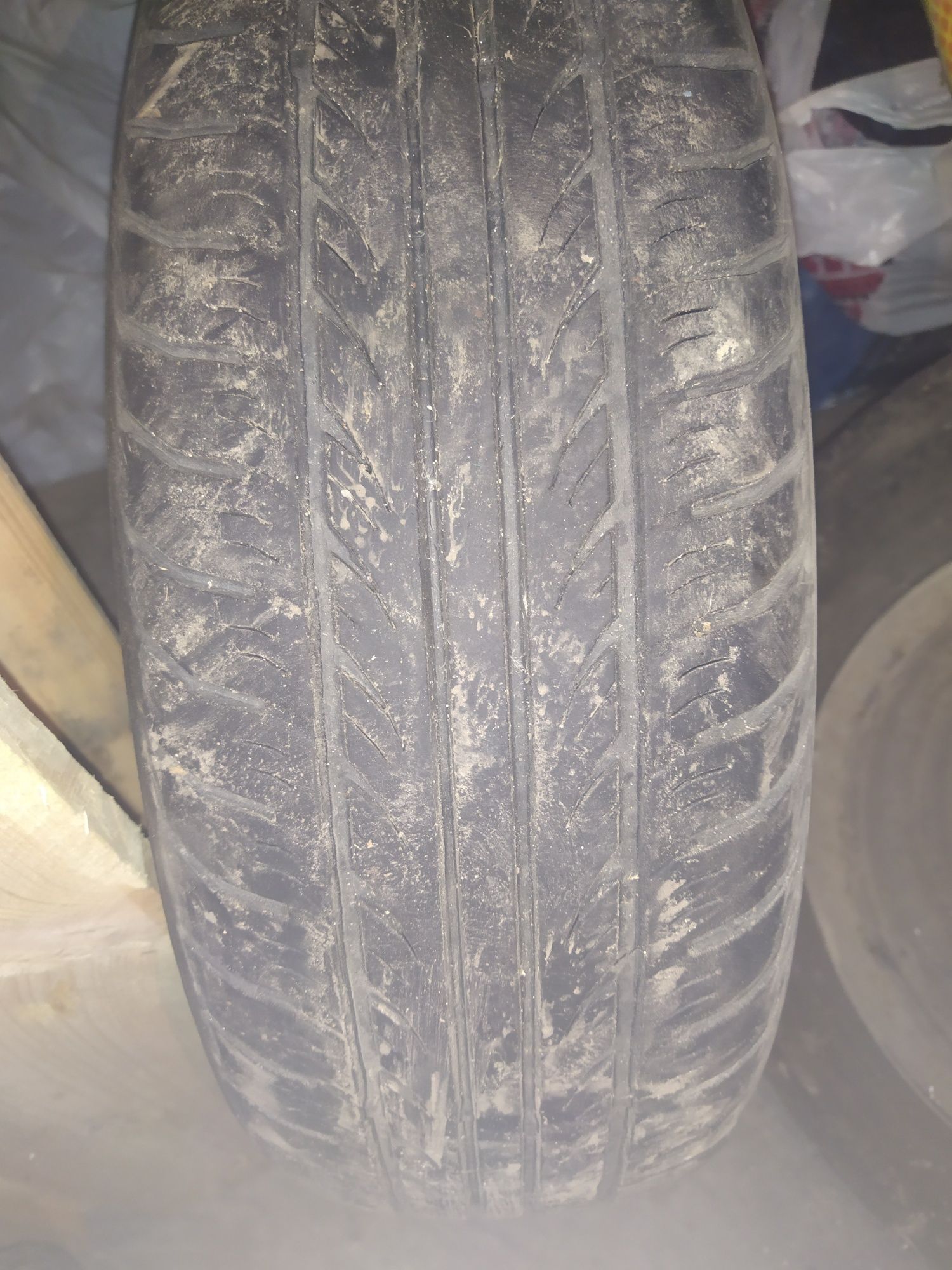 Продам літню резину КАМА 175/65R14