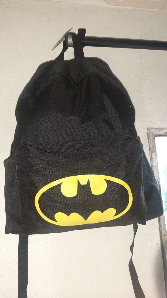 Mochila BATMAN ( nova com etiqueta )