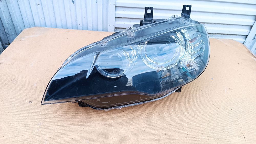 Vendo farol esquerdo de BMW X6 E71,72 xenon ano 2008/12