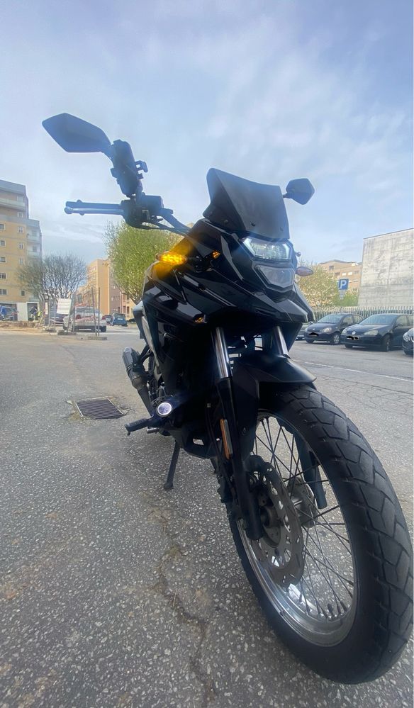 Moto Sym 125 NH-T