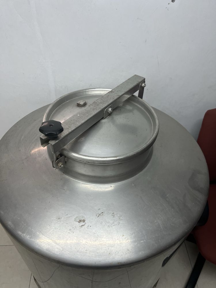 Vendo cuba para vinho em inox 316, 250L