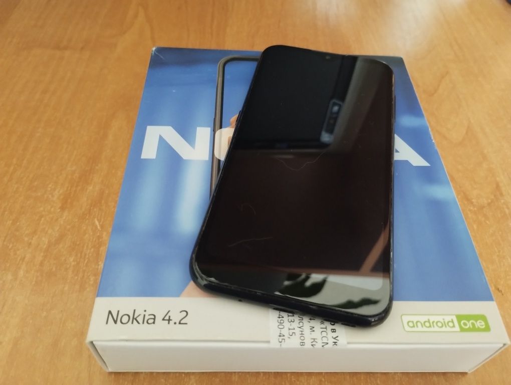 Продам Nokia 4.2