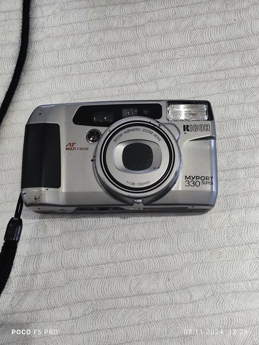 Плівкова камера Ricoh Myport 330 super 35mm