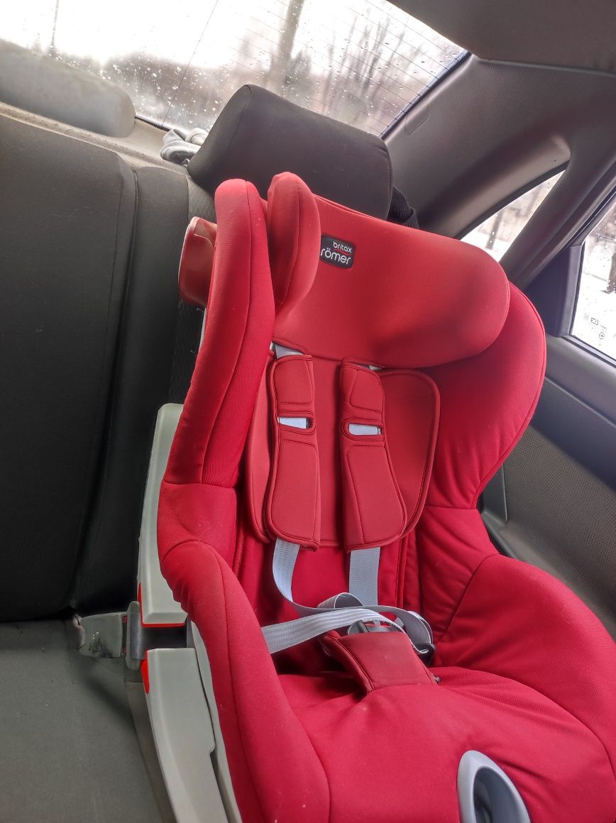 Автокрісла, крісло в авто, дитяче крісло в авто. Britax Romer