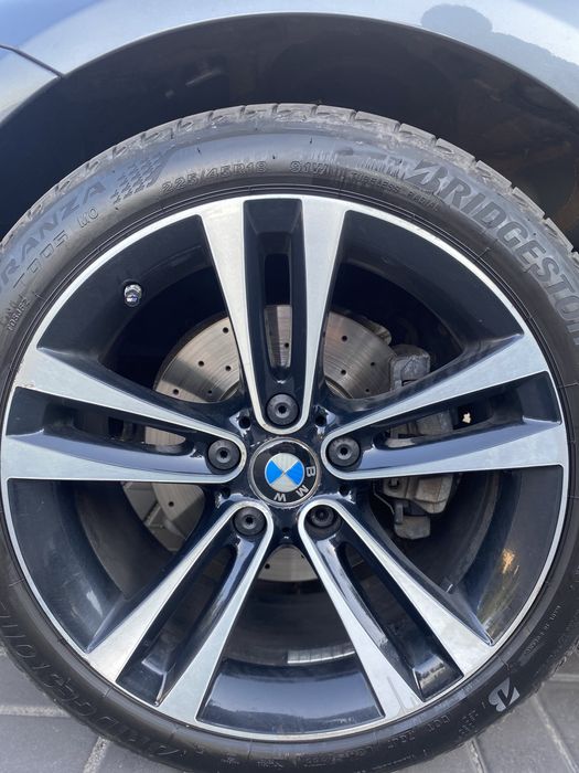 BMW F30 (FL) 330i