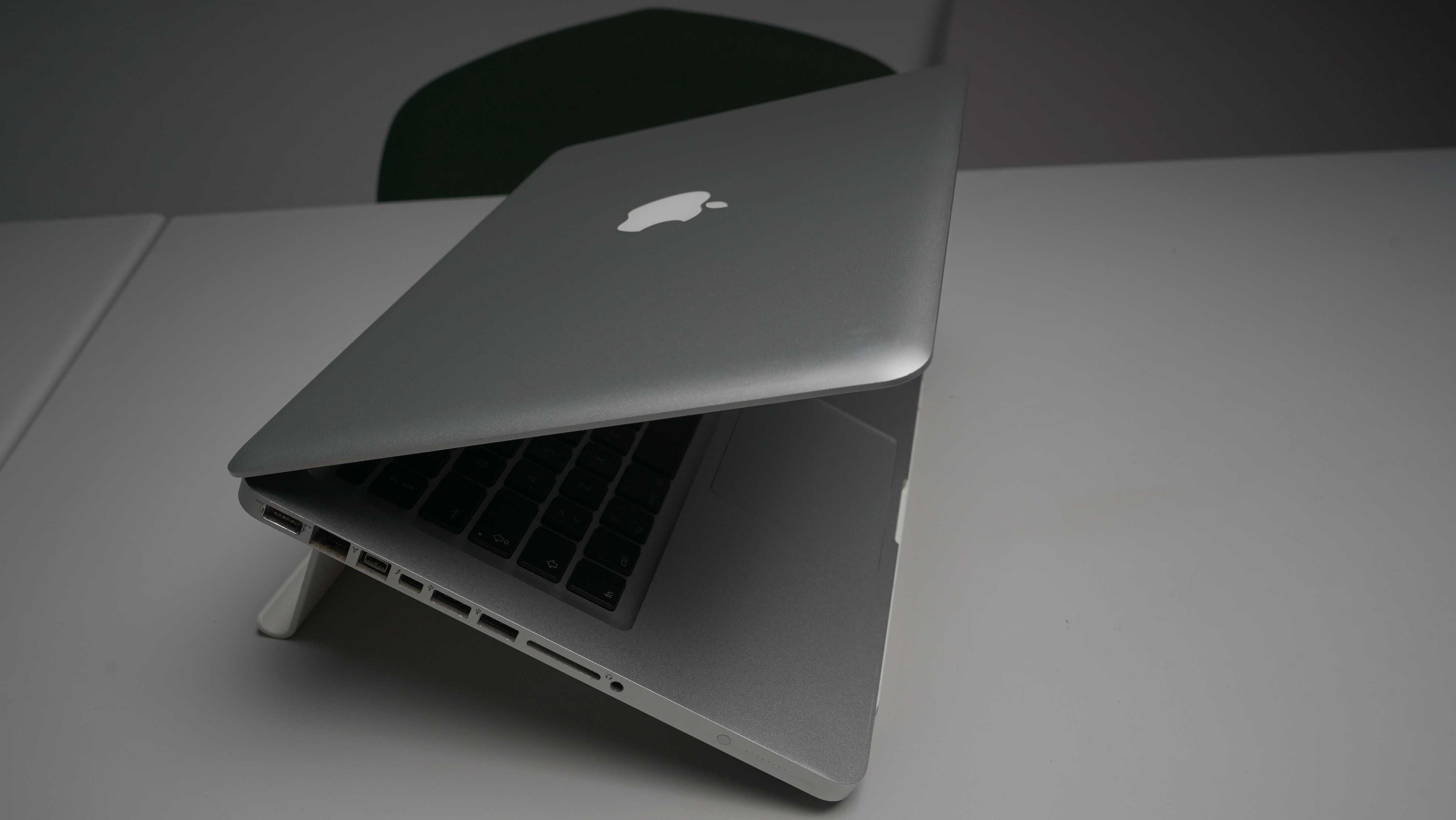 Macbook Pro 13" Mid 2012 - Oportunidade!