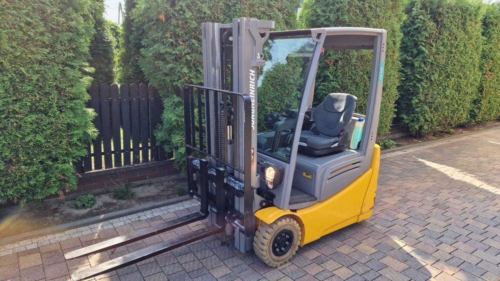 Jungheinrich EFG 215 Wózek paletowy widłowy Elektryczny Duplex 2017