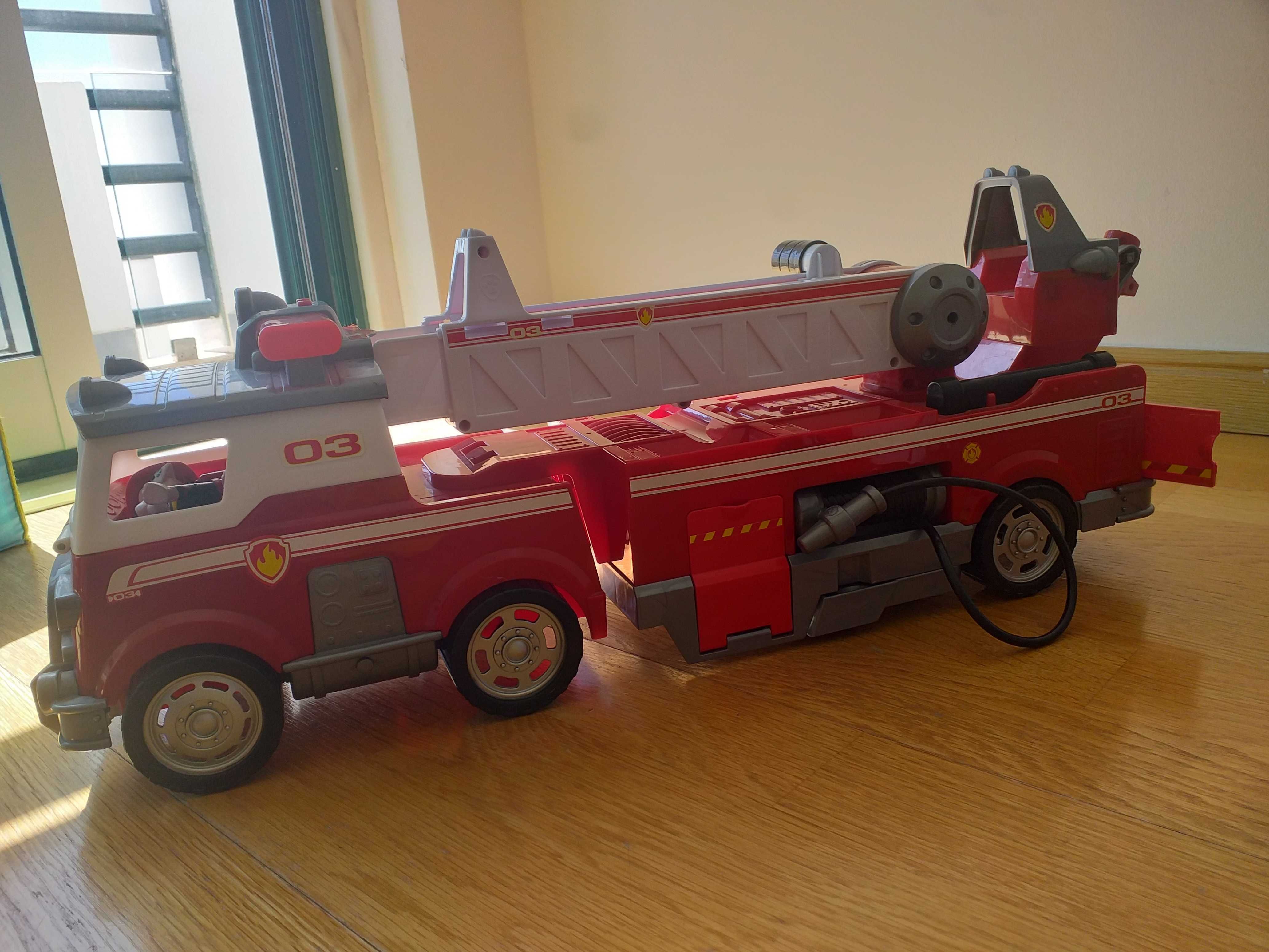 PATRULHA PATA carro bombeiros