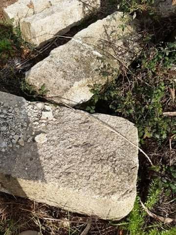 Pedra para (re)construção