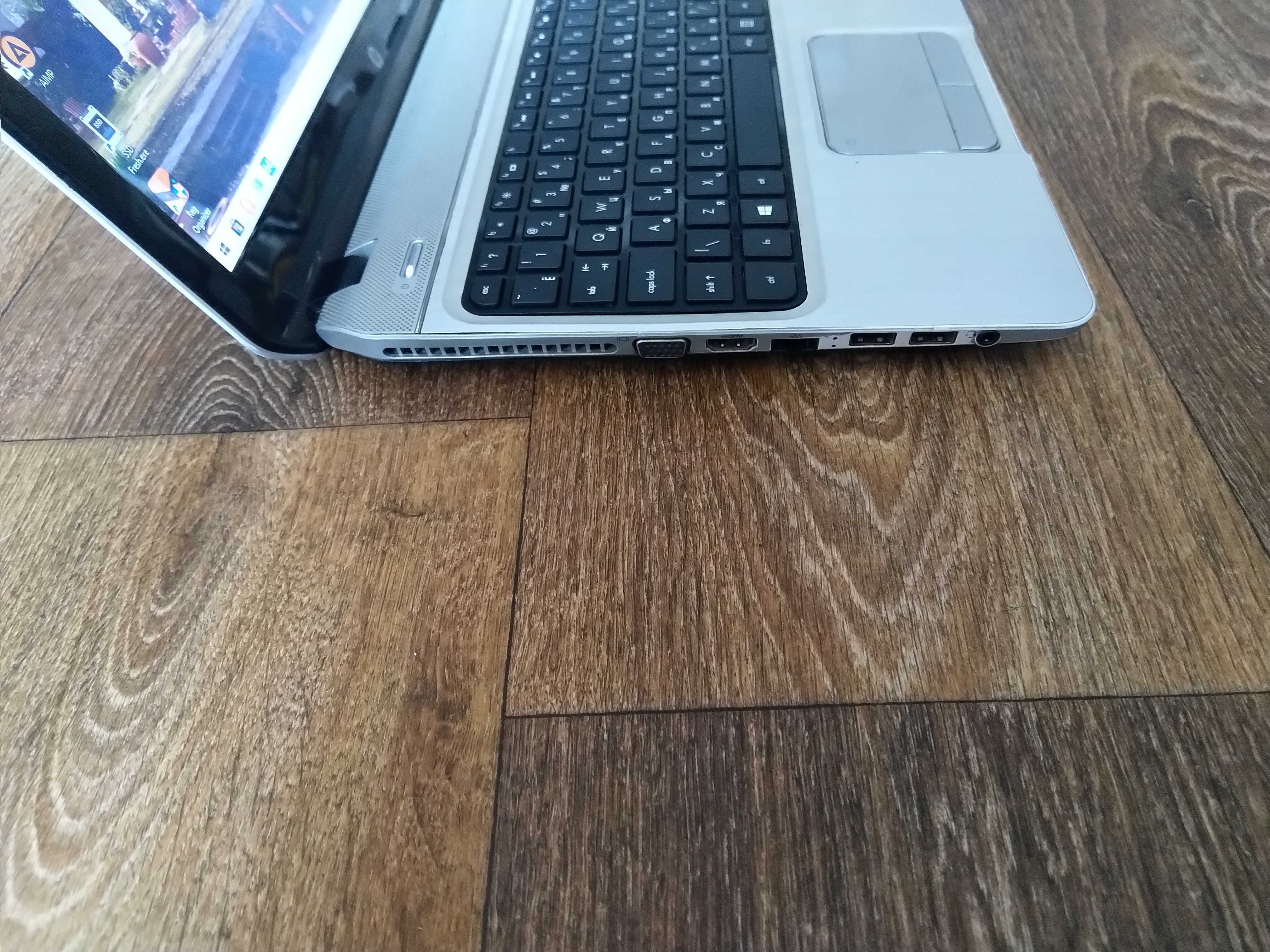 Ноутбук HP ENVY m6-1326er (i3 3110M/DDR3 8GB/SSD 120GB/HD7670M (2GB)
