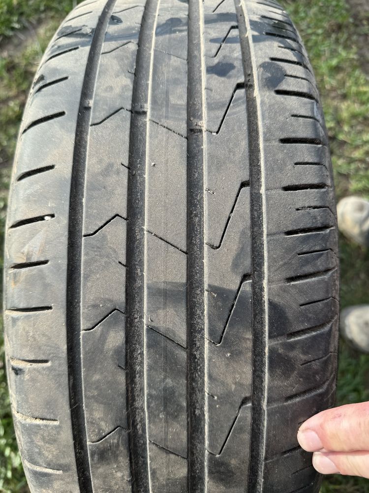 Opony letnie hankook 215/60/R17