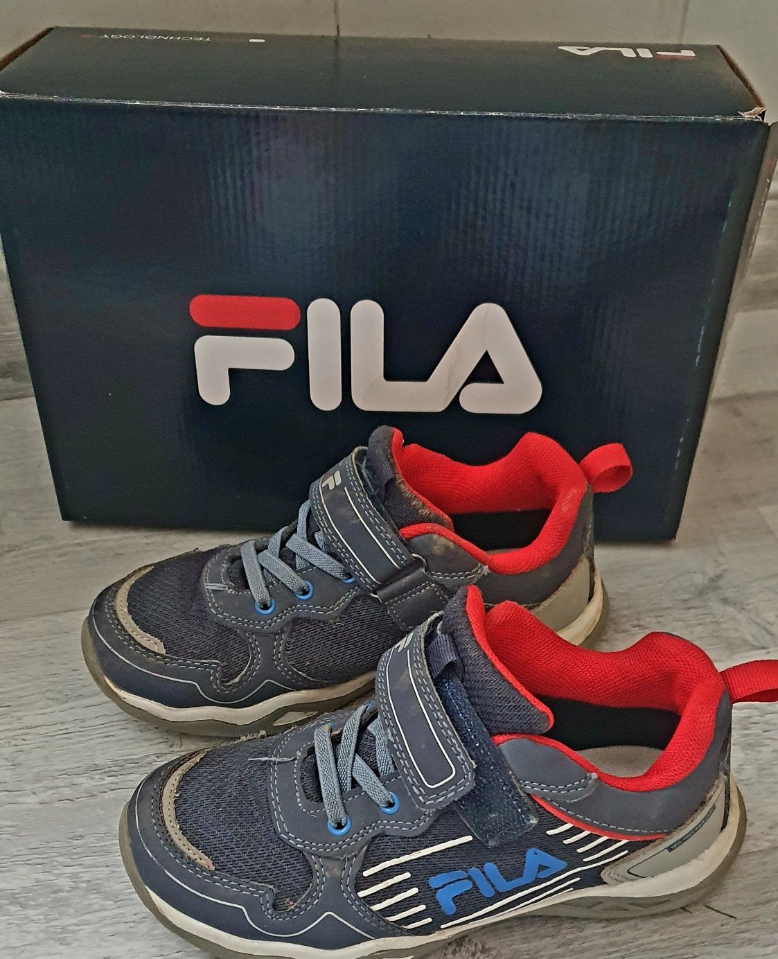 Buty FILA rozmiar 32