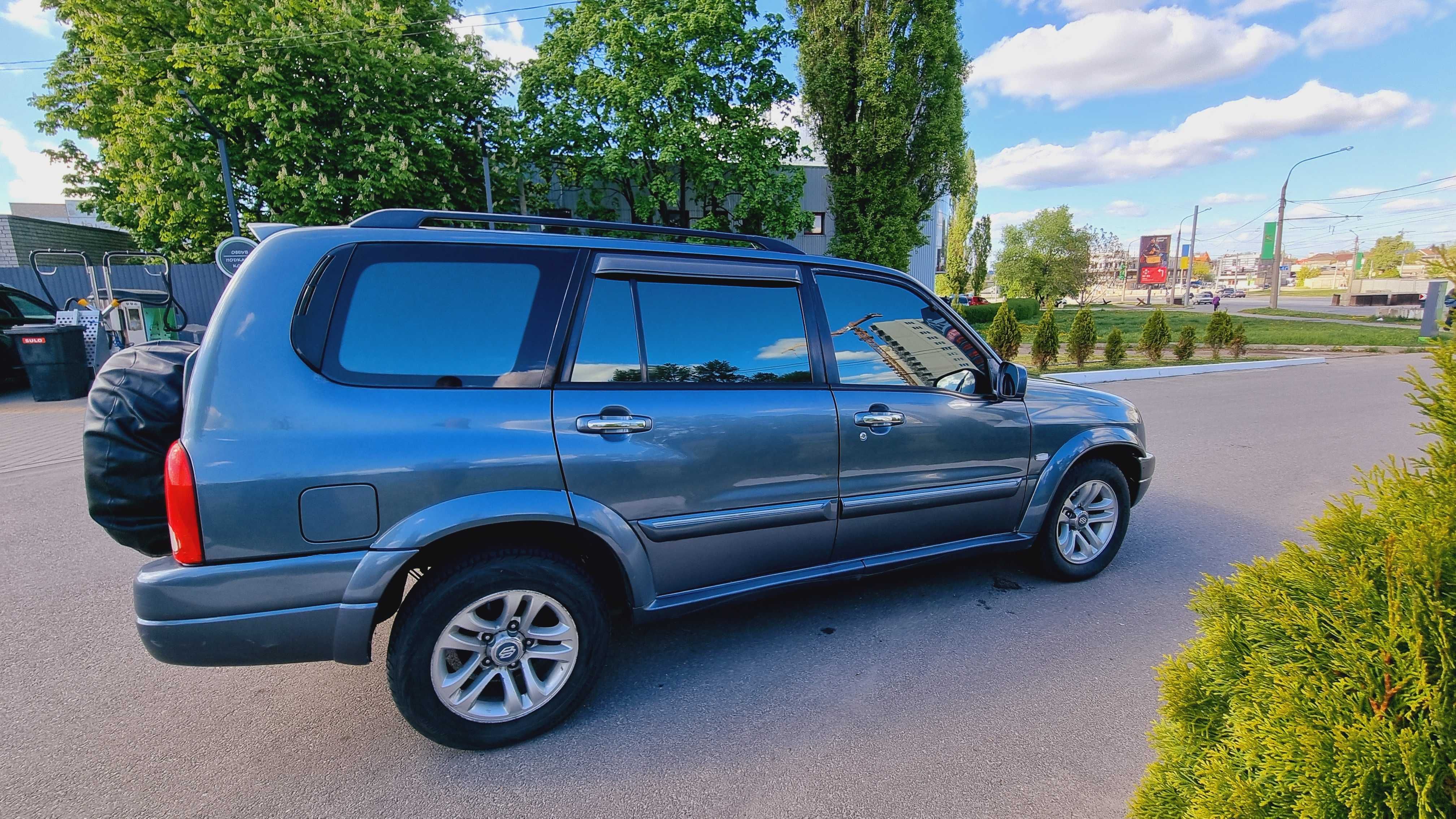 Продам SUZUKI Grand Vitara XL7