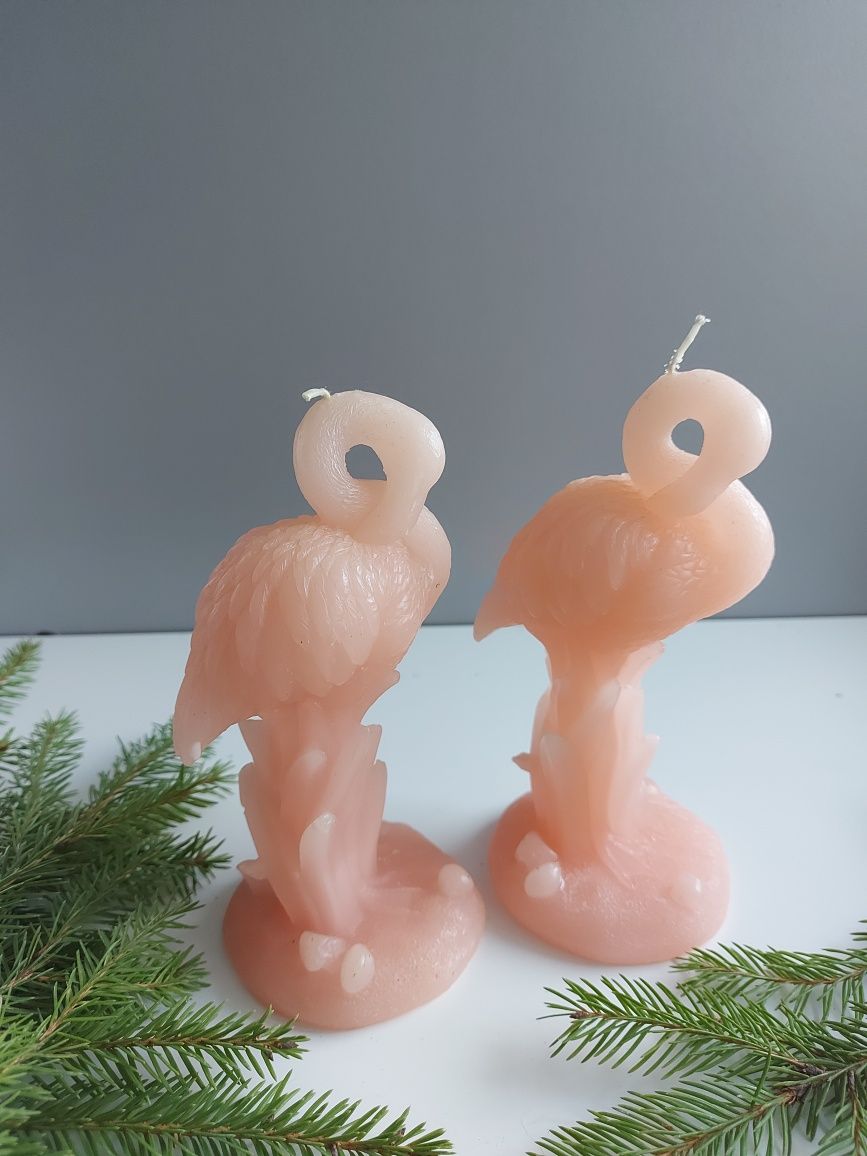 Flamingi ciekawe świece w odcieniu łososiowym, wysokość 16cm