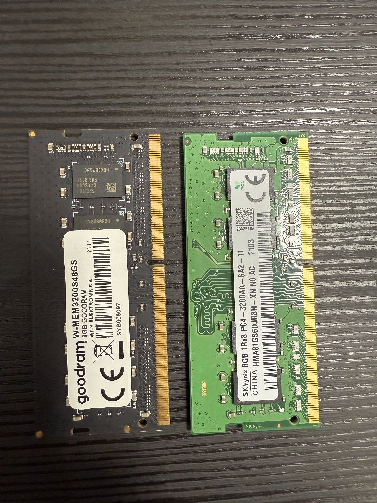 2 kostki RAM po 8 Giga DDR4 do Laptopa