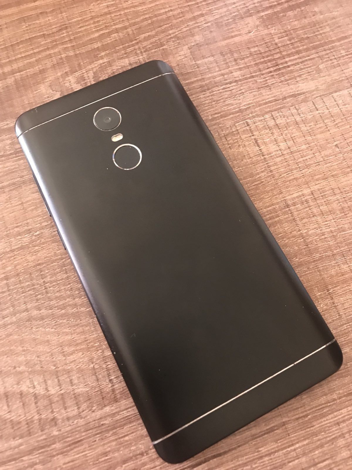 Мобильные телефоны MI Redmi