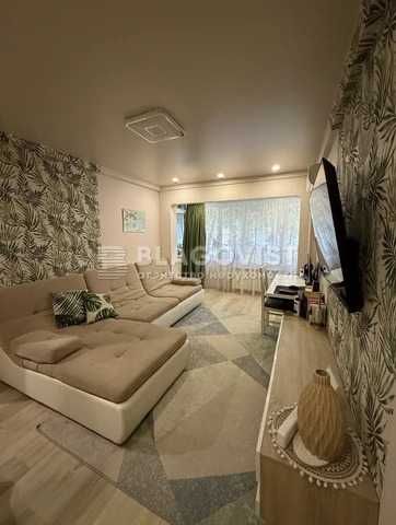 Продаж 2 кімнатної квартири, метро Нивки, Декарта Рене (Кулібіна), 6