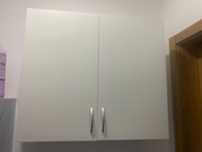 Armário de Parede Branco com 2 Portas – Excelente Estado