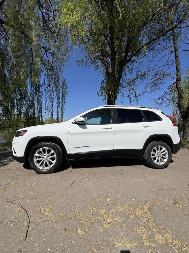 Jeep cherokee 2020