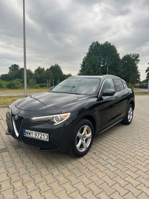 Alfa Romeo Stelvio Q4 280