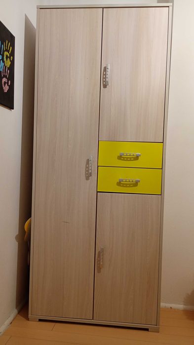 Zestaw mebli do pokoju